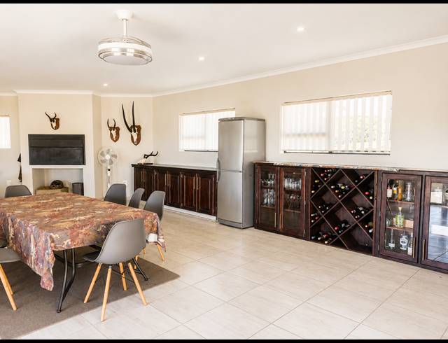 4 BEDROOM HOUSE FOR SALE IN BLUE SADDLE RANCHES